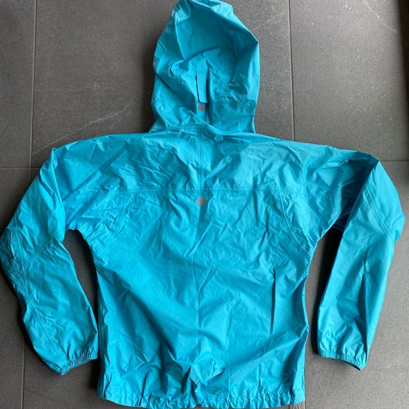 Sherpa Adventure Gear Waterproof Lightweight Rain Jacket - Picture 2 of 5